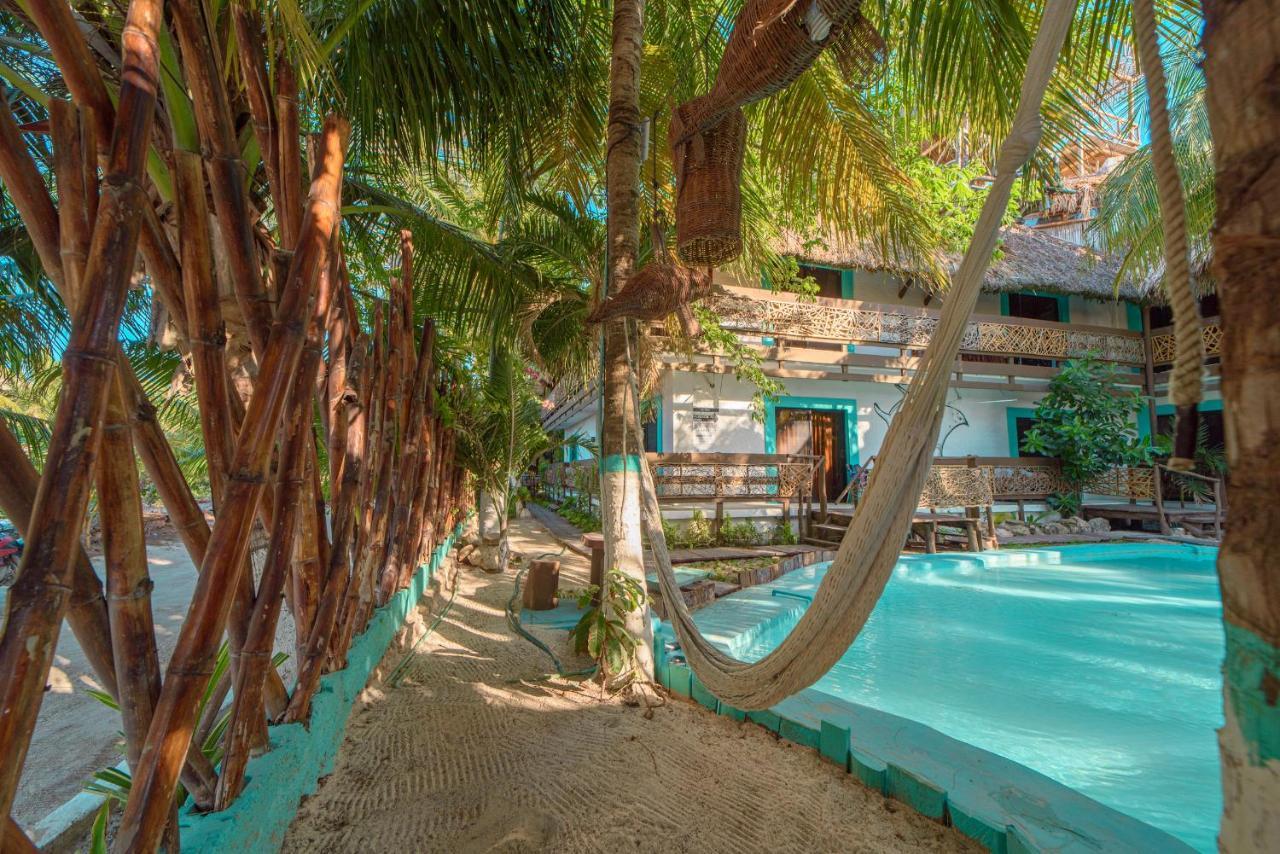 Hotel Villas Tiburon Ilha Holbox Exterior foto